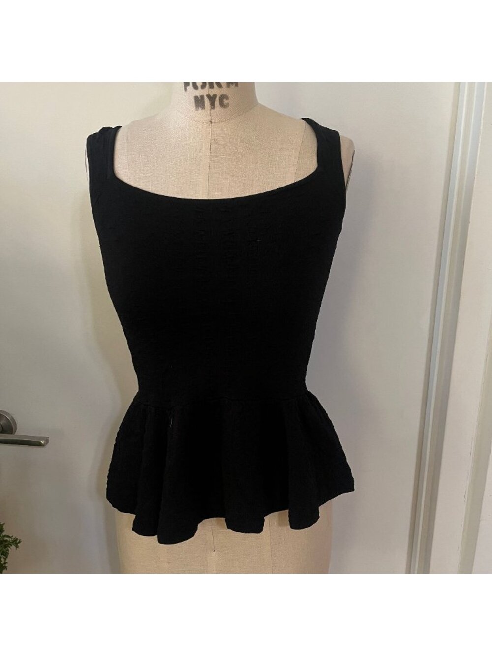 TORN BY RONNY KOBO Textured Knit Peplum Top‎ Black Size Small